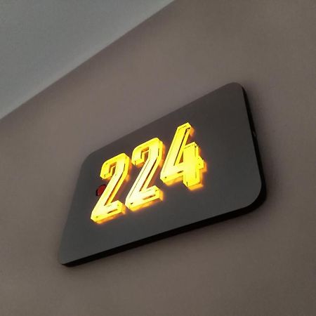 Hotel Nekla Ngoại thất bức ảnh